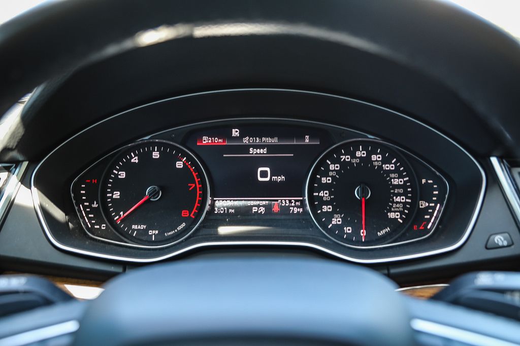 Thumbnail: 2021 Audi Q5 - 13
