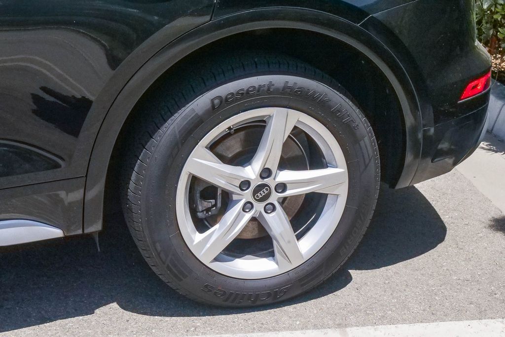 Thumbnail: 2021 Audi Q5 - 20