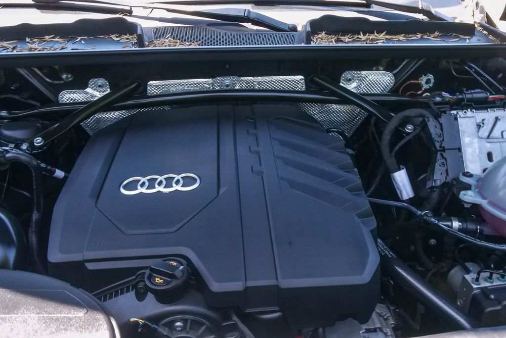 Thumbnail: 2021 Audi Q5 - 8