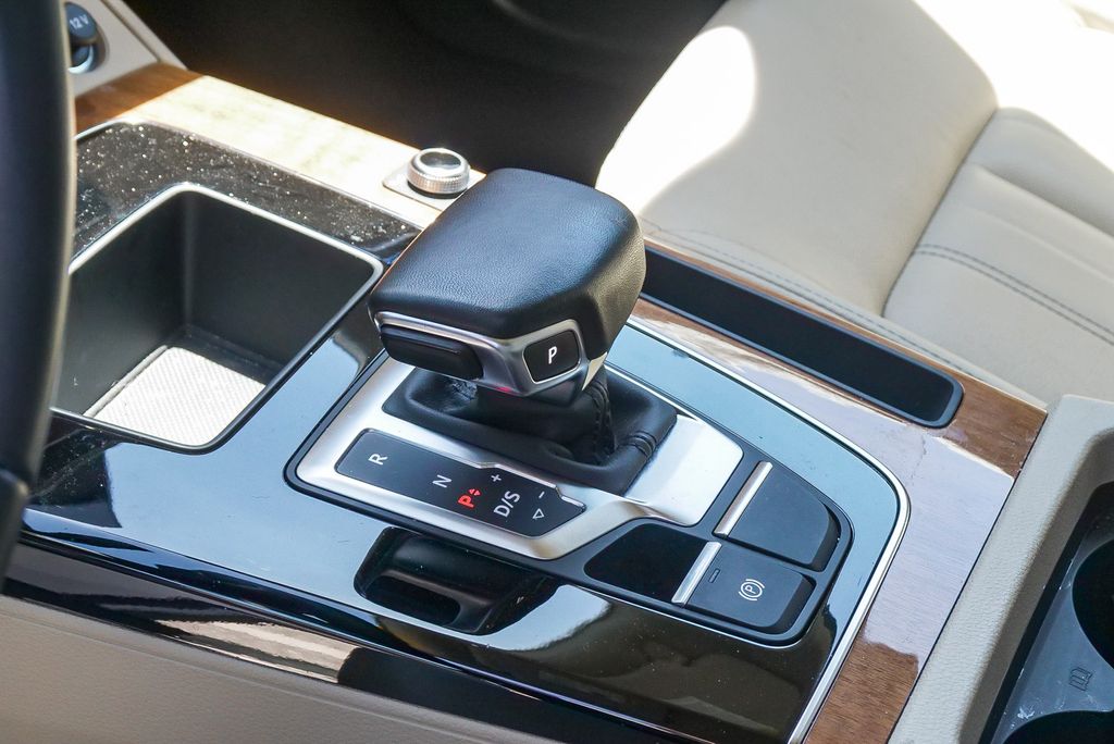 Thumbnail: 2023 Audi Q5 - 8