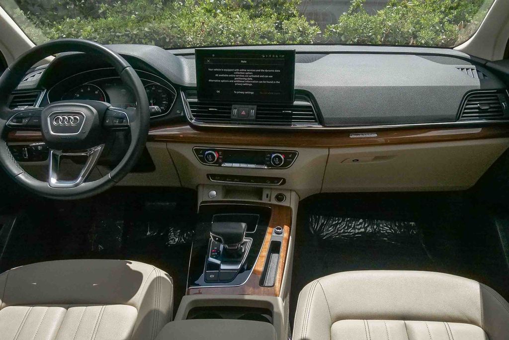 Thumbnail: 2023 Audi Q5 - 2