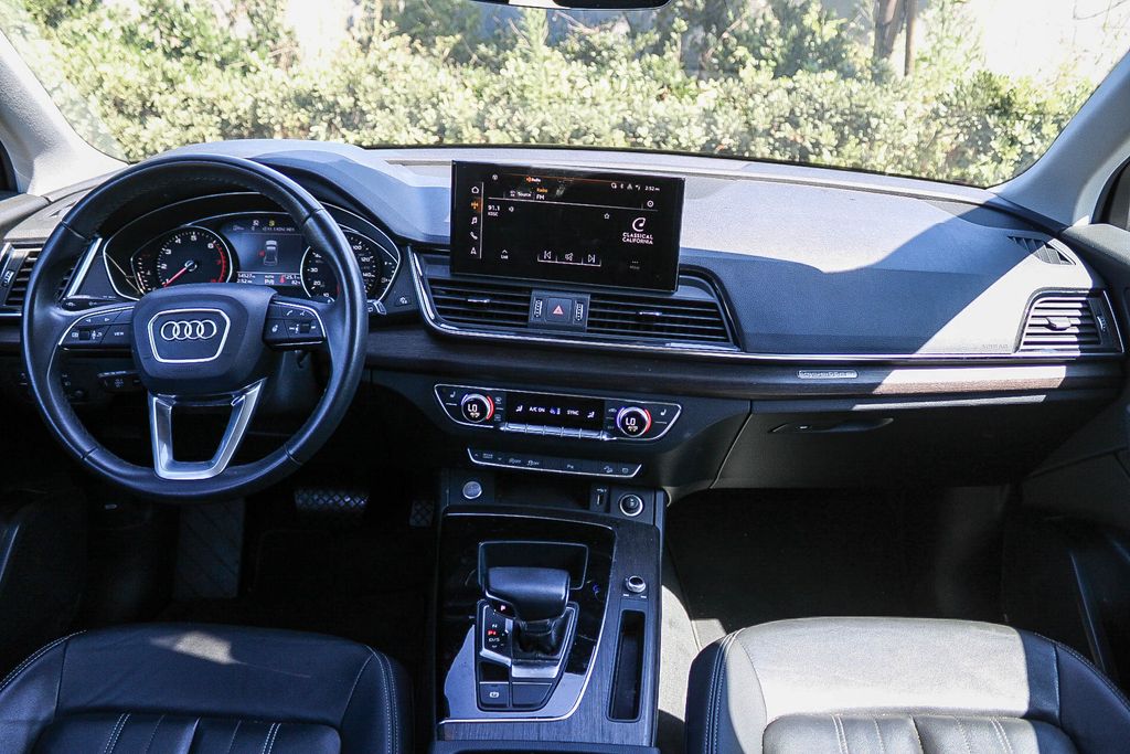 Thumbnail: 2023 Audi Q5 - 2