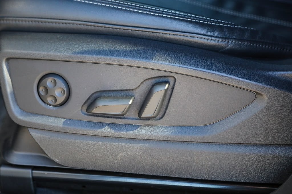 Thumbnail: 2023 Audi Q5 - 22