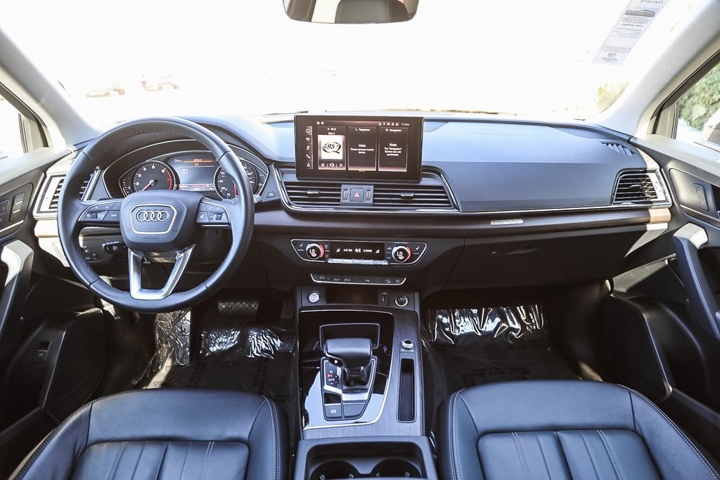 Thumbnail: 2023 Audi Q5 - 2