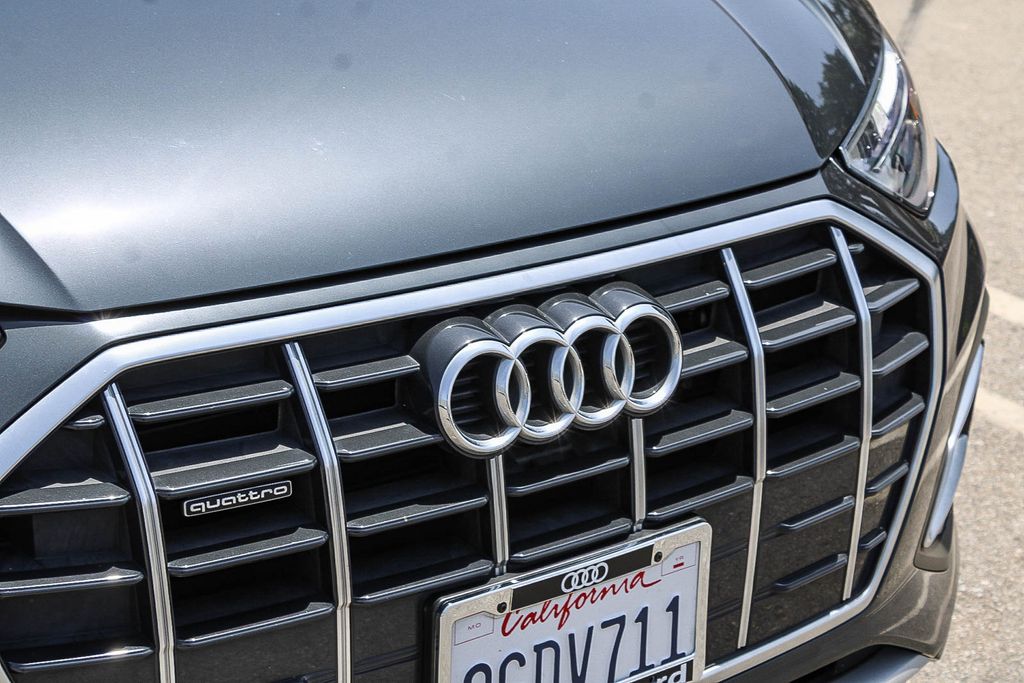 Thumbnail: 2023 Audi Q5 - 19