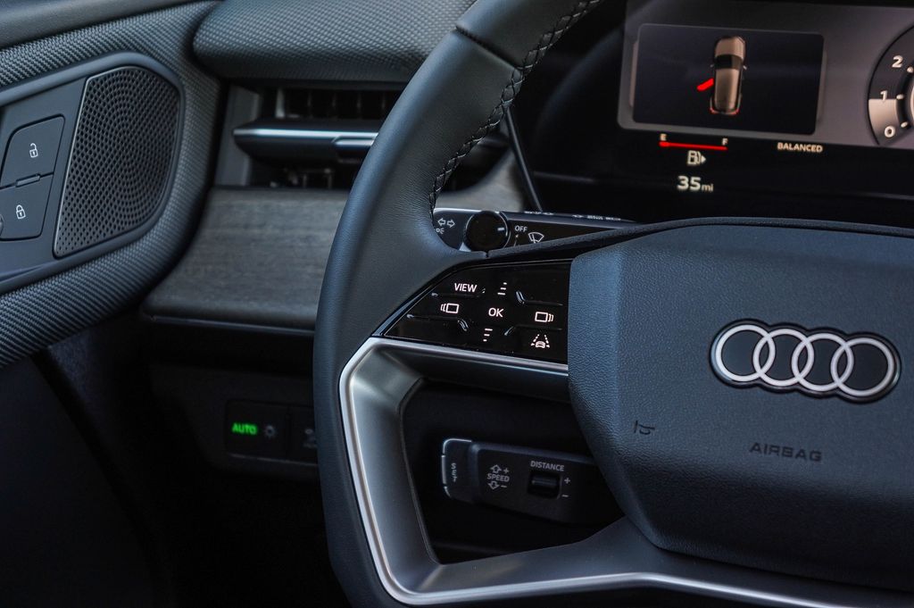 Thumbnail: 2026 Audi Q3 - 23