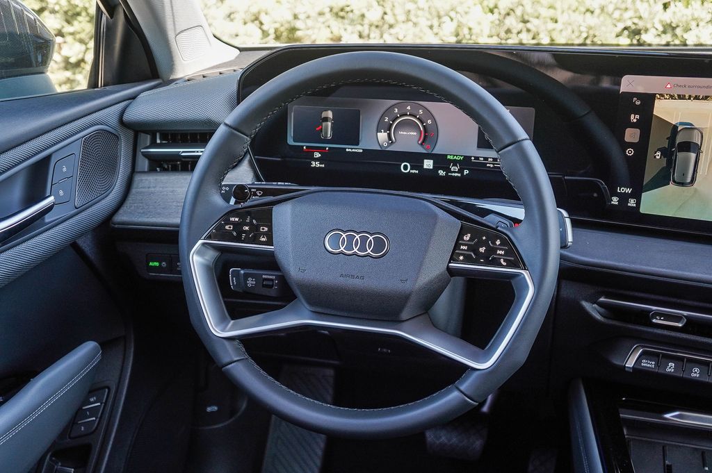 Thumbnail: 2026 Audi Q3 - 8