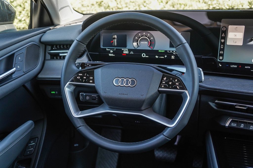 Thumbnail: 2026 Audi Q3 - 9