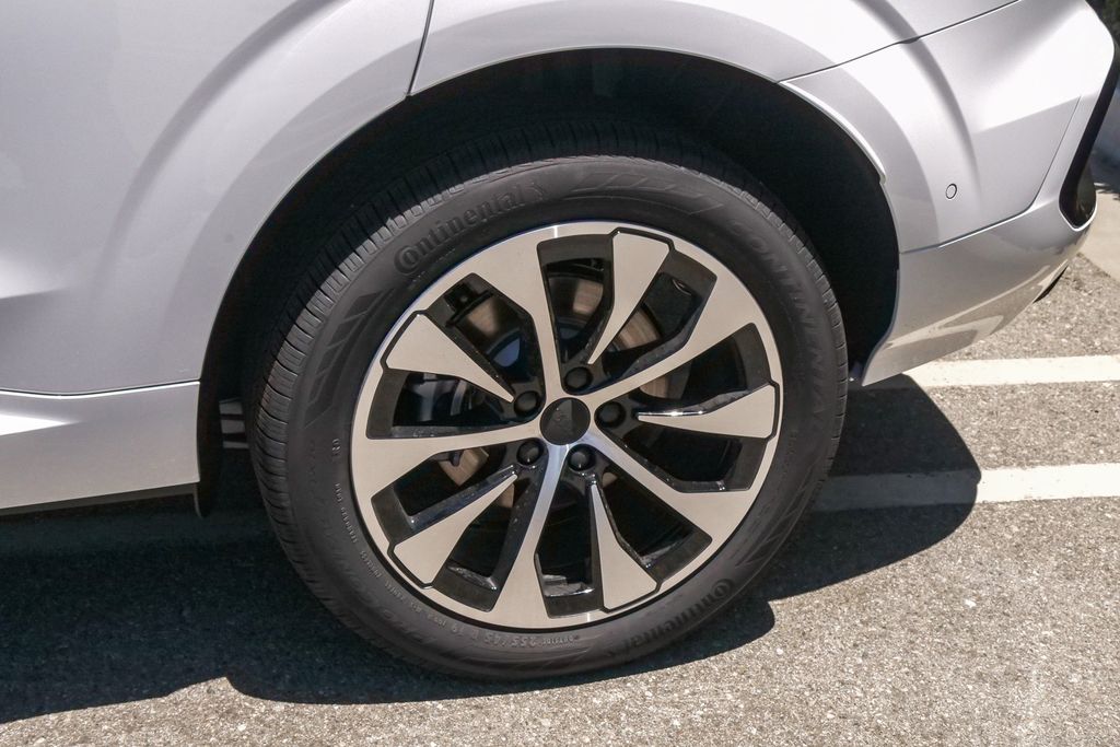 Thumbnail: 2026 Audi Q3 - 17