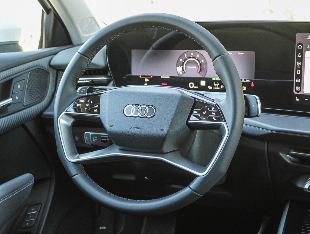 Thumbnail: 2026 Audi Q3 - 8