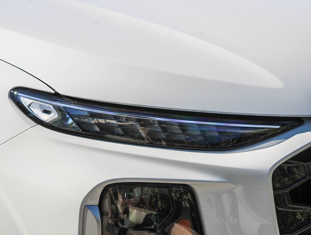 Thumbnail: 2026 Audi Q3 - 19