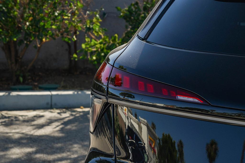 Thumbnail: 2026 Audi Q3 - 6