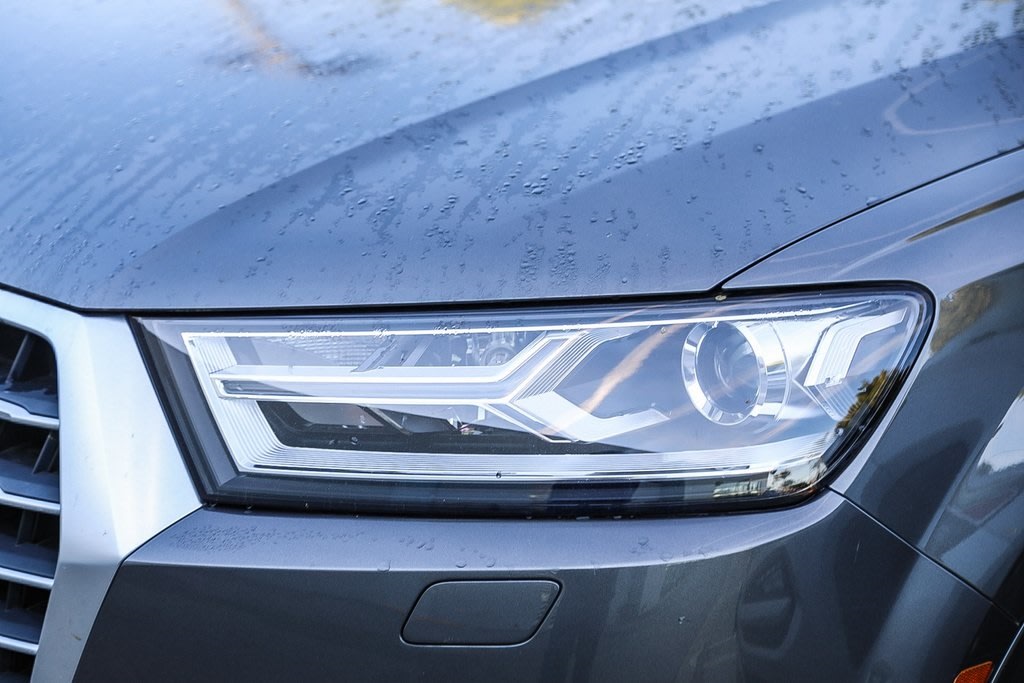 Thumbnail: 2019 Audi Q7 - 10