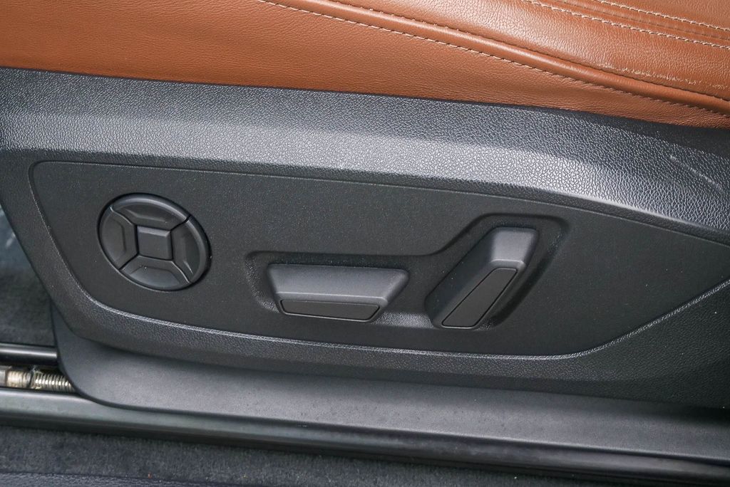 Thumbnail: 2023 Audi Q3 - 25