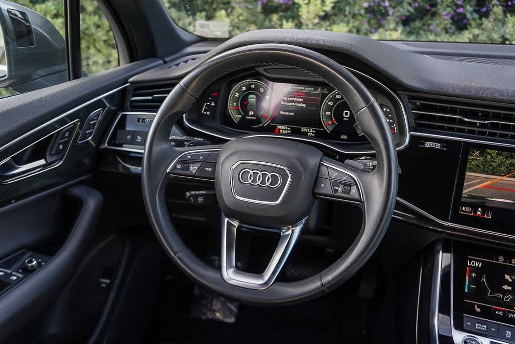 Thumbnail: 2021 Audi Q7 - 9