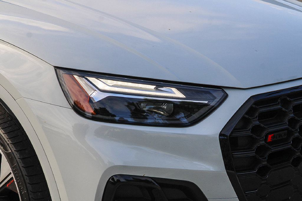 Thumbnail: 2023 Audi SQ5 - 19