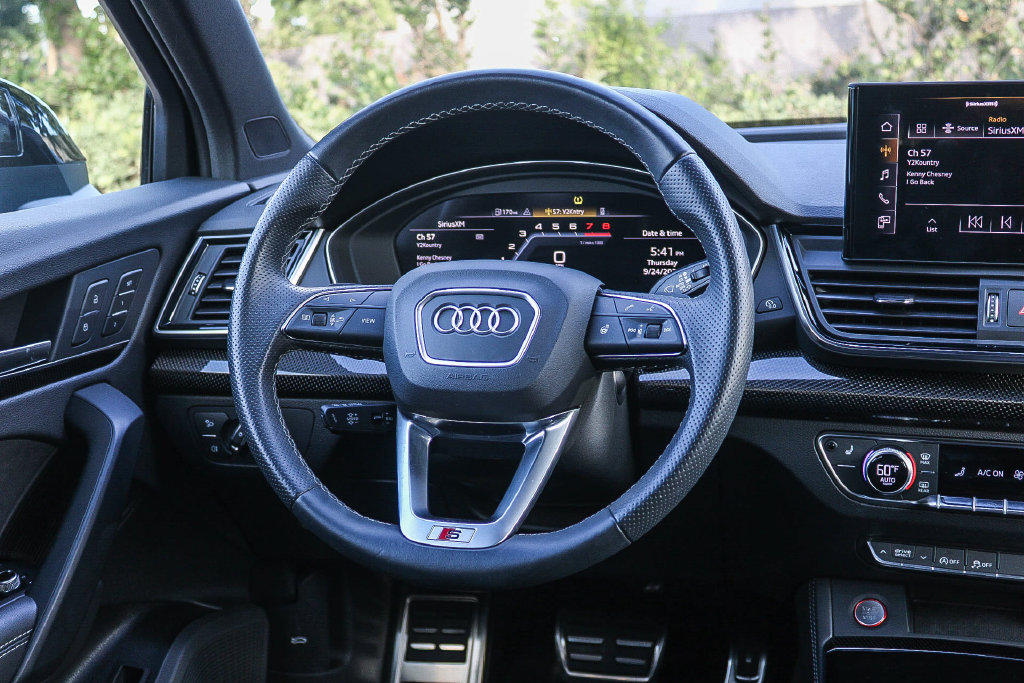 Thumbnail: 2023 Audi SQ5 - 7