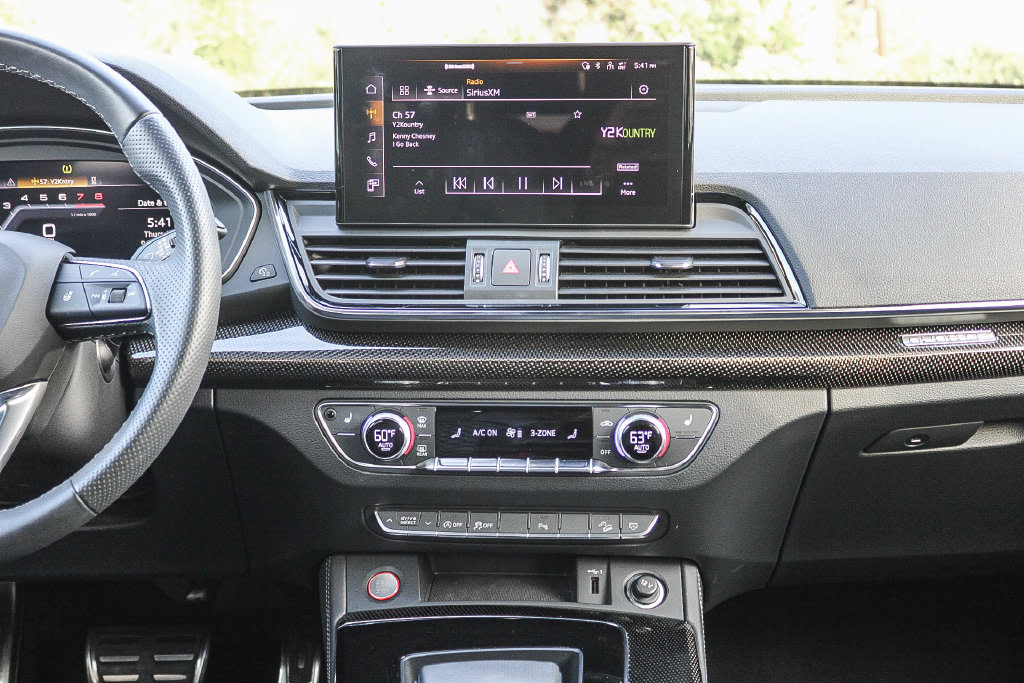 Thumbnail: 2023 Audi SQ5 - 11