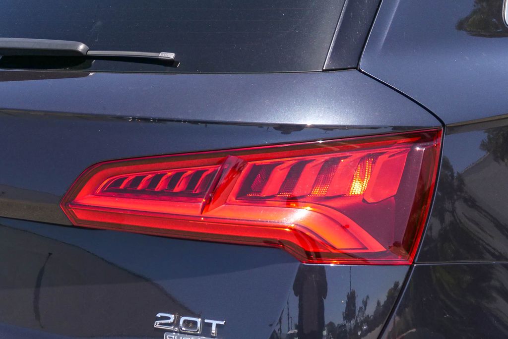 Thumbnail: 2018 Audi Q5 - 23