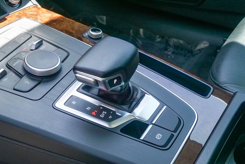 Thumbnail: 2018 Audi Q5 - 15