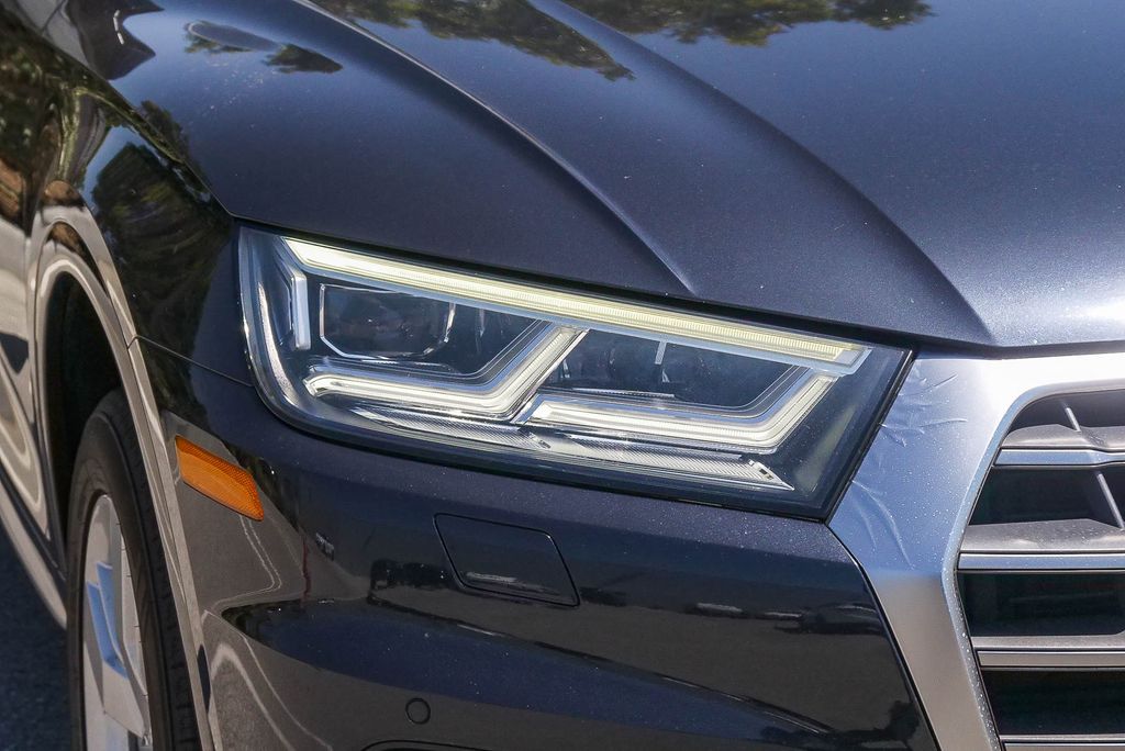 Thumbnail: 2018 Audi Q5 - 19