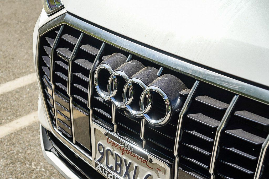 Thumbnail: 2022 Audi Q3 - 6