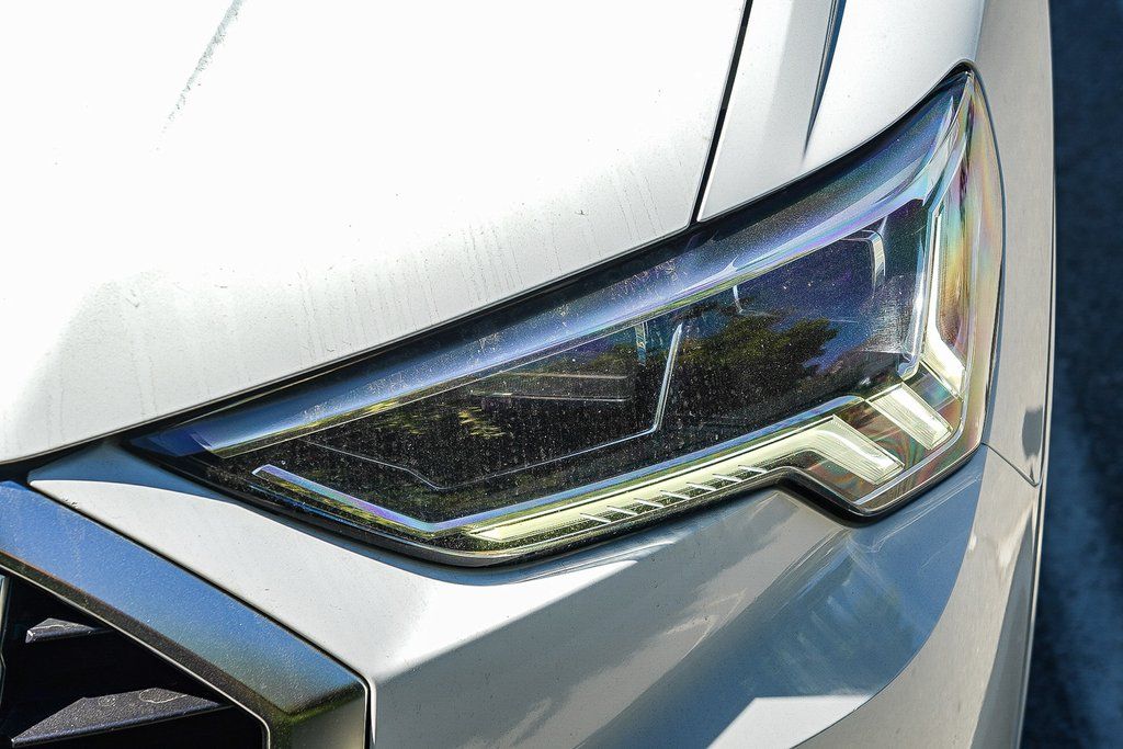 Thumbnail: 2022 Audi Q3 - 21