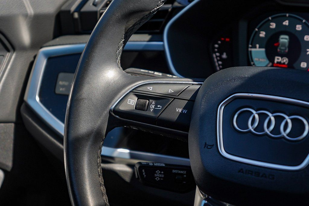 Thumbnail: 2022 Audi Q3 - 24