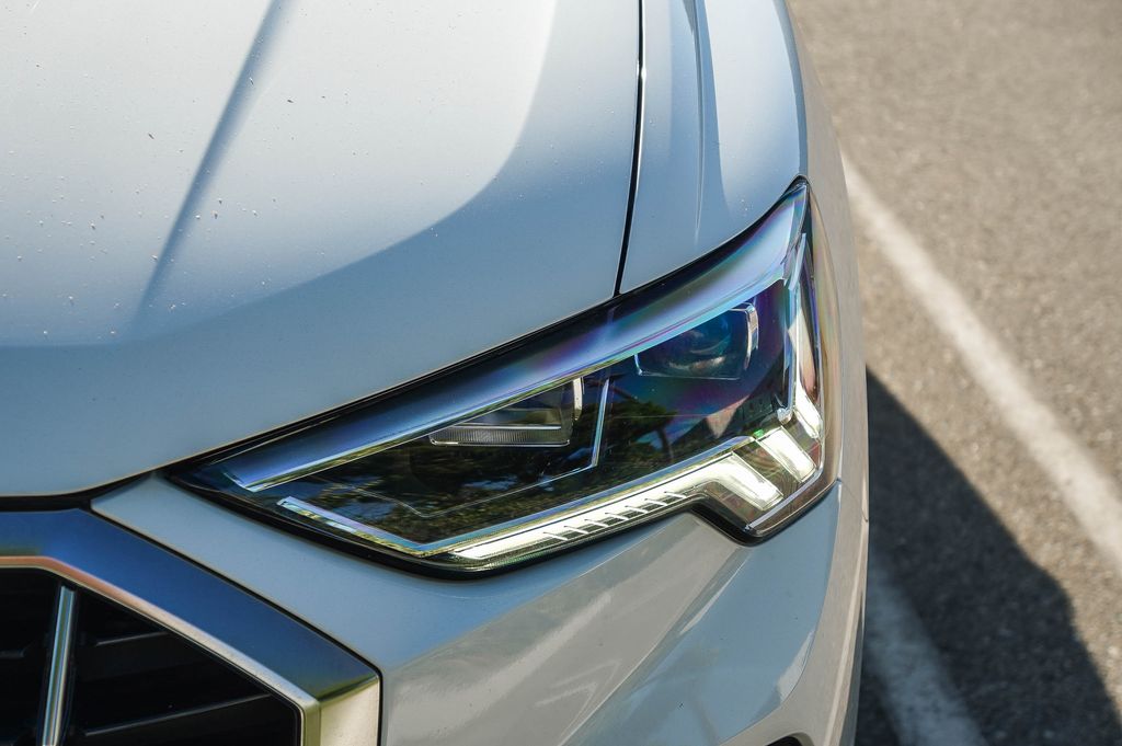 Thumbnail: 2023 Audi Q3 - 20