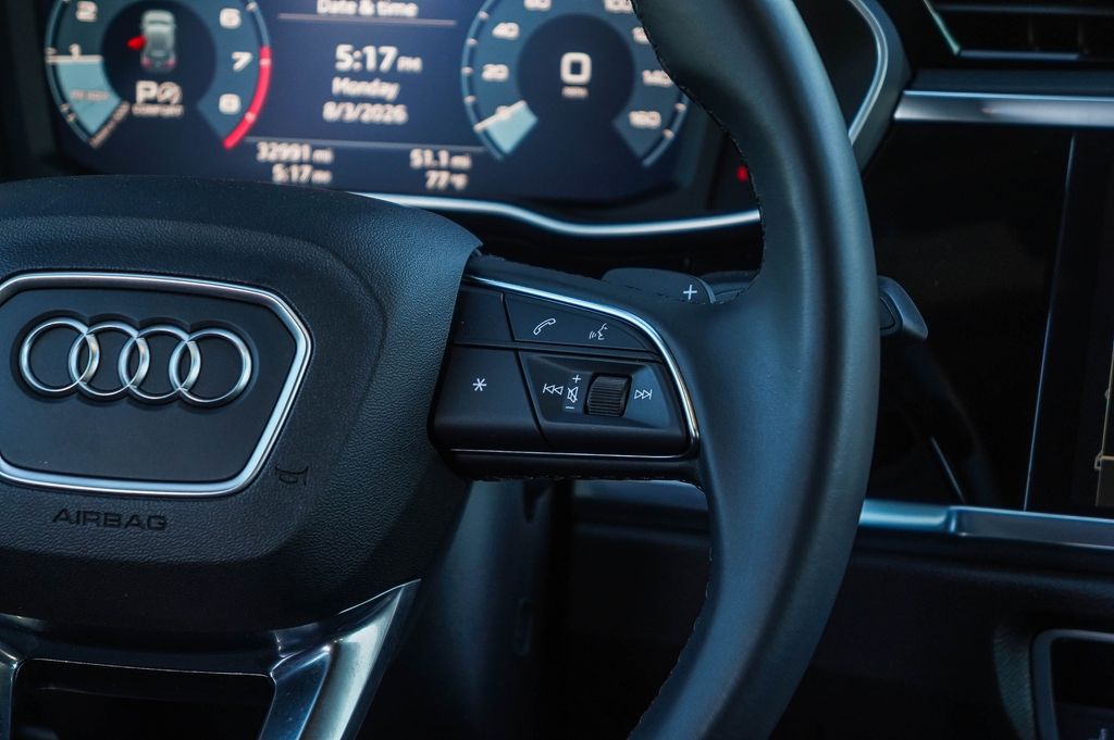Thumbnail: 2023 Audi Q3 - 24