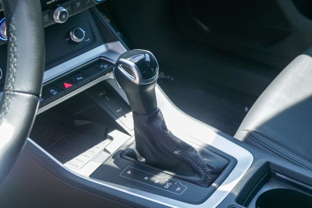 Thumbnail: 2024 Audi Q3 - 14