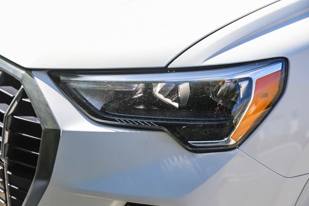 Thumbnail: 2022 Audi Q3 - 20