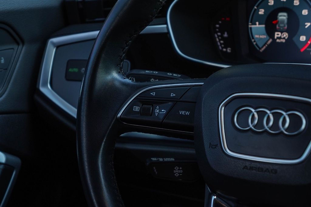 Thumbnail: 2019 Audi Q3 - 24