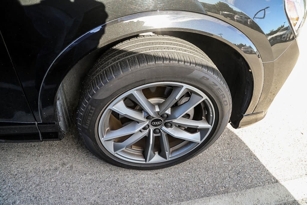 Thumbnail: 2023 Audi Q3 - 15