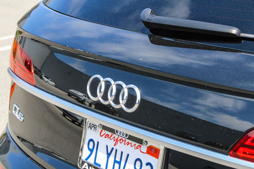 Thumbnail: 2024 Audi Q5 - 5