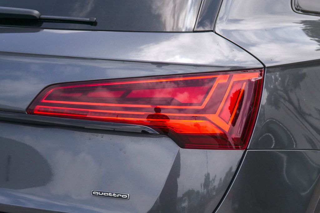 Thumbnail: 2023 Audi Q5 - 15