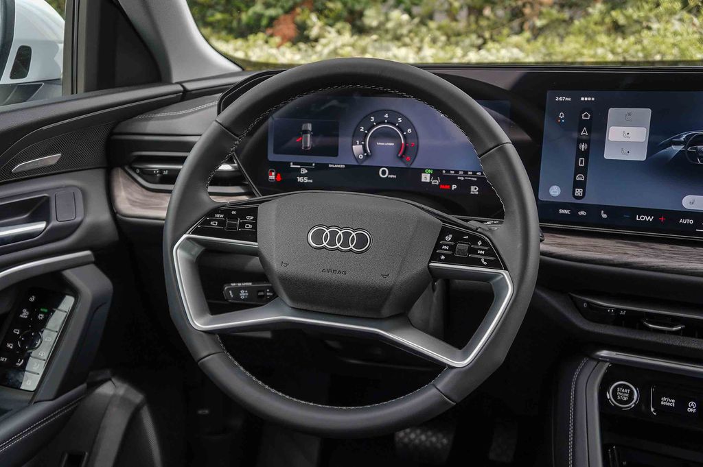 Thumbnail: 2026 Audi Q5 - 9