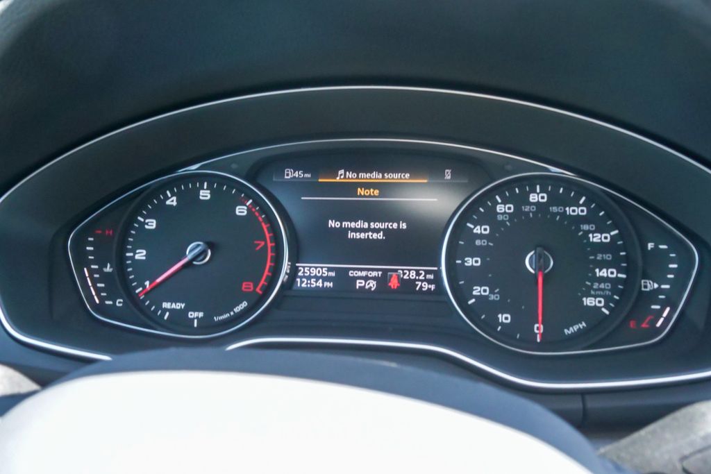 Thumbnail: 2023 Audi Q5 - 14