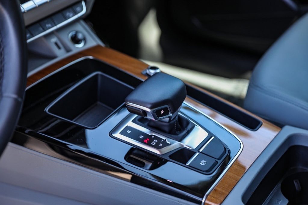 2022 Audi Q5 Premium 14