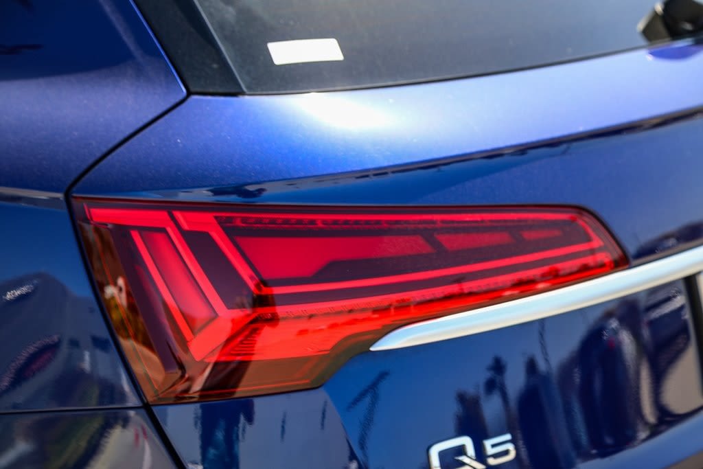 2022 Audi Q5 Premium 21