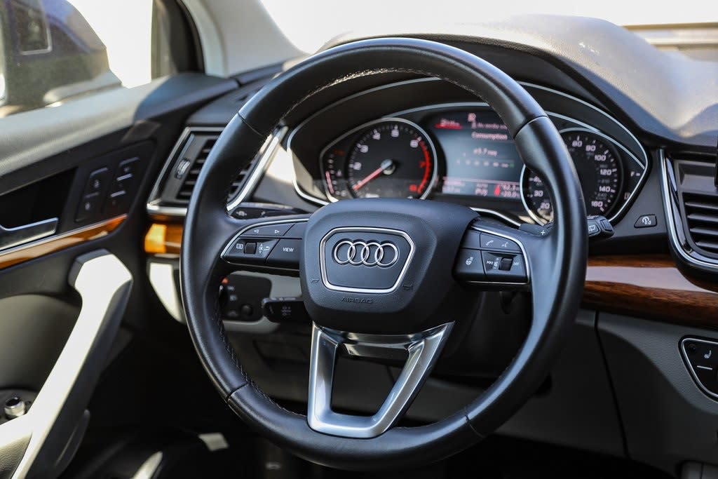 2022 Audi Q5 Premium 12