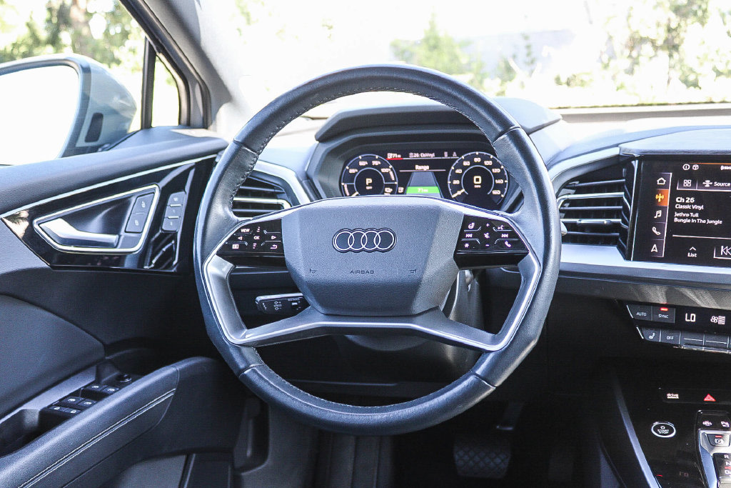 Thumbnail: 2023 Audi Q4 e-tron - 7