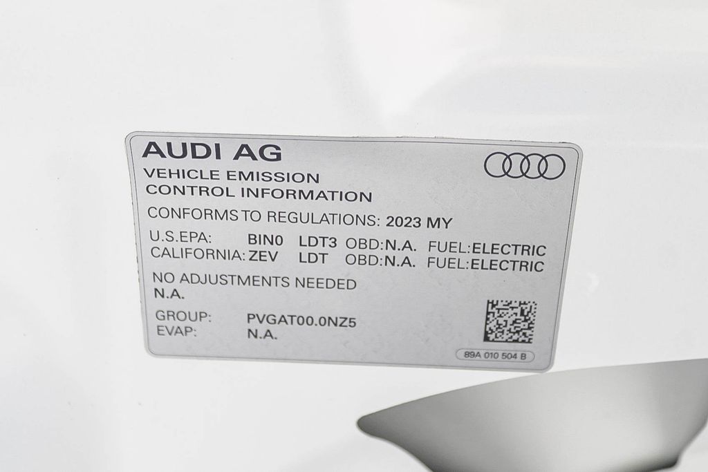 Thumbnail: 2023 Audi Q4 e-tron - 16
