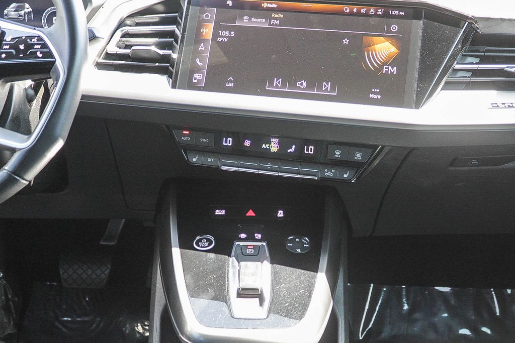 Thumbnail: 2023 Audi Q4 e-tron - 12