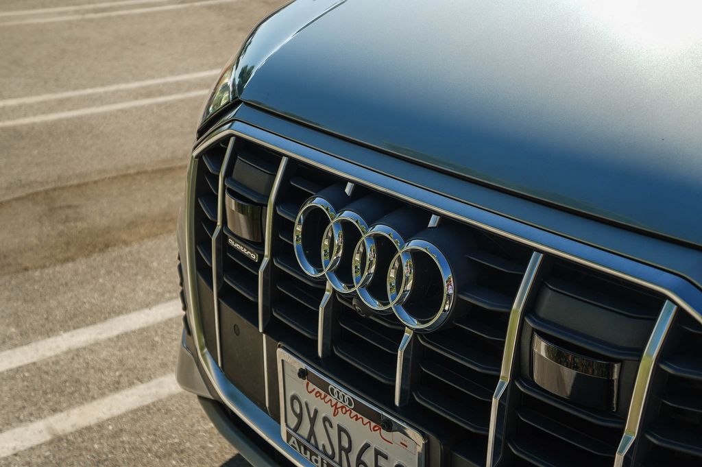 Thumbnail: 2024 Audi Q7 - 21