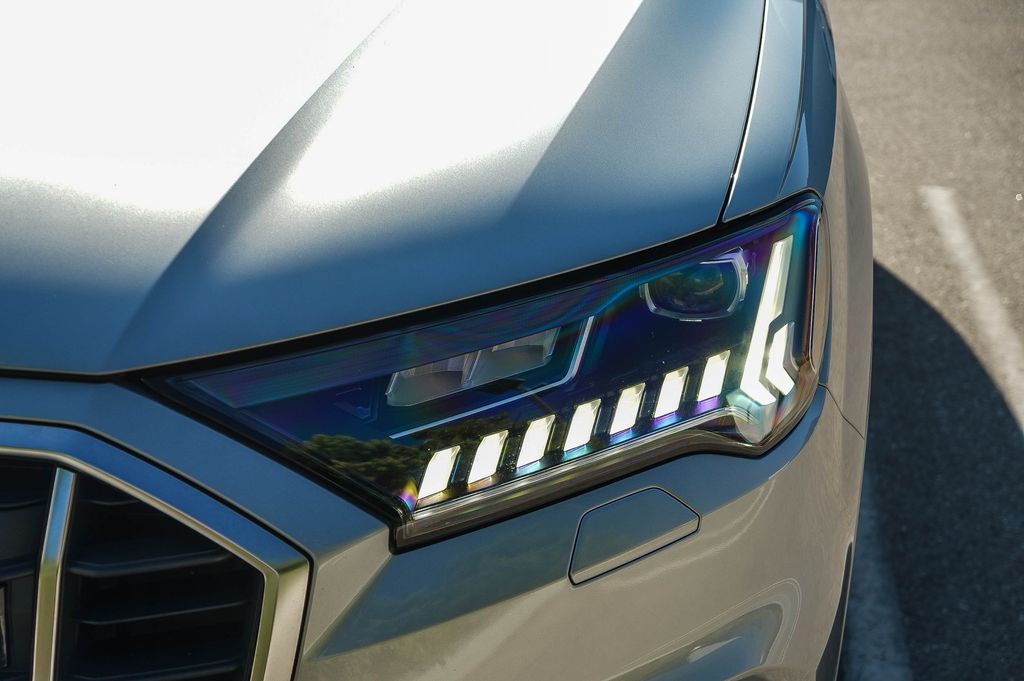 Thumbnail: 2024 Audi Q7 - 6