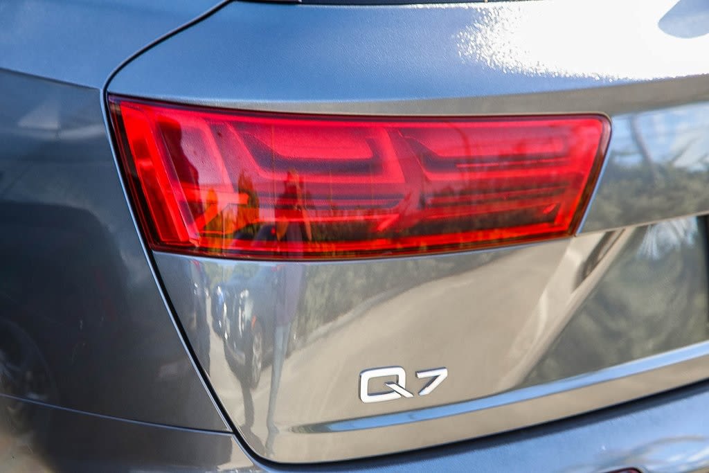 Thumbnail: 2019 Audi Q7 - 15