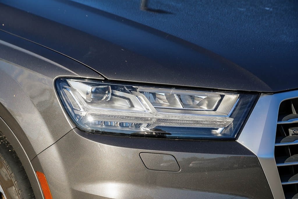 Thumbnail: 2019 Audi Q7 - 19