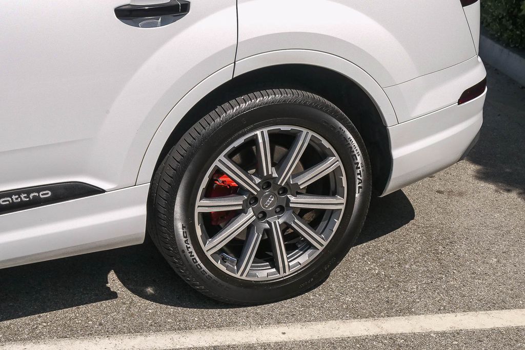 Thumbnail: 2019 Audi Q7 - 20