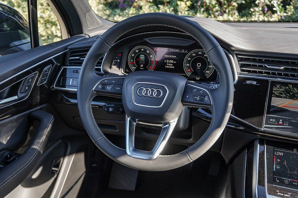 Thumbnail: 2026 Audi Q7 - 13